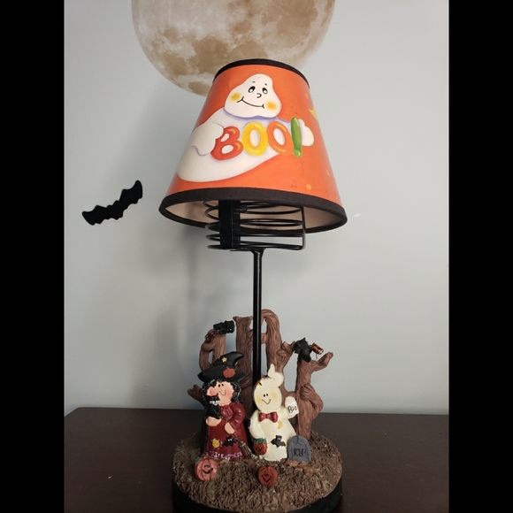 Other - Witch ghost light stick ceramic Halloween spooky